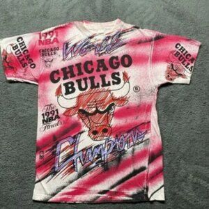VTG Chicago Bulls 1991 Champs Magic Johnson T’s NBA AOP Print Jordan Large L